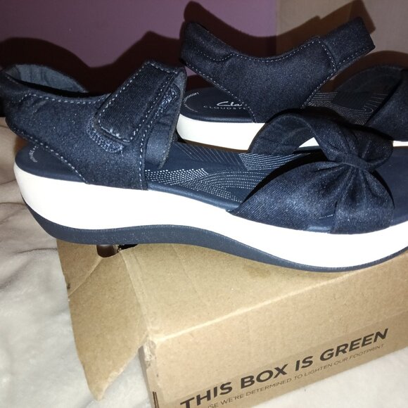 Womens CloudStepper Sandals by Clark Size 6.5 - Picture 2 of 3